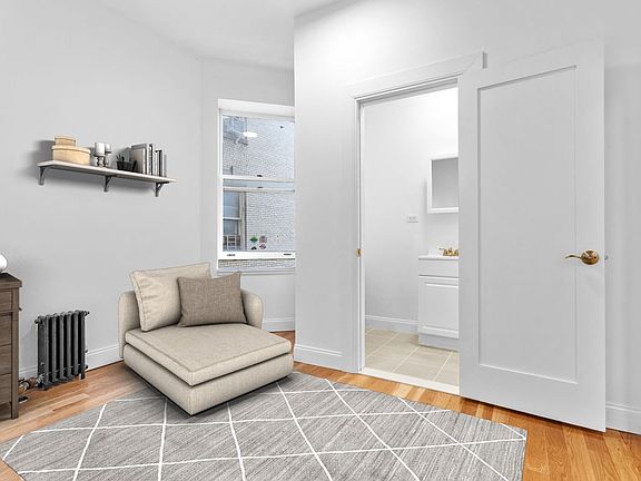 5th image of 68 Montague St #5A