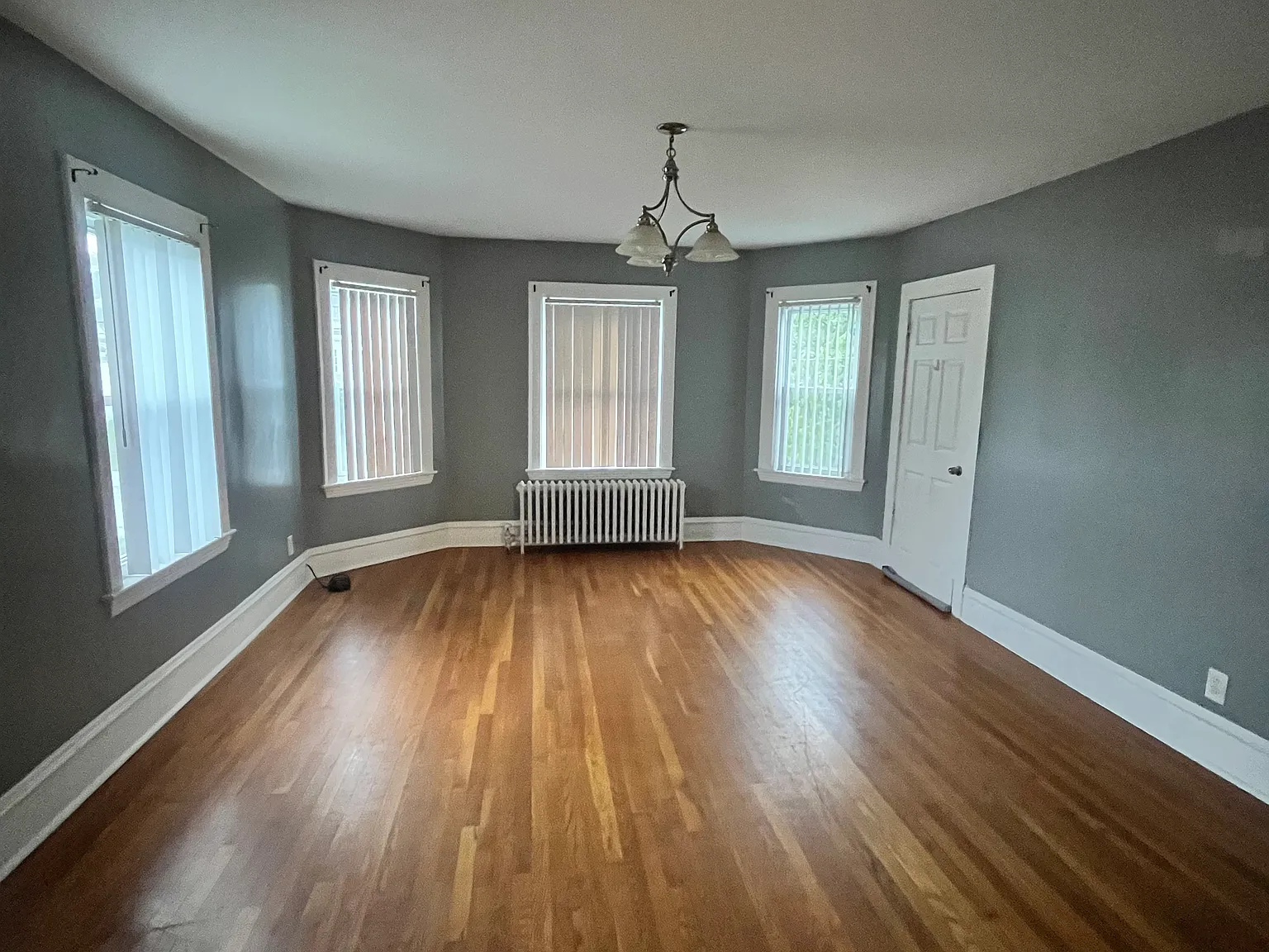 2 bed, $2,500 — Photo 2
