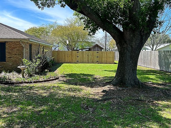 2nd image of 159 Horseshoe Dr