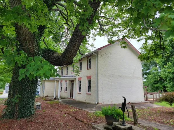 10642 State Road 48, Sunman, IN 47041