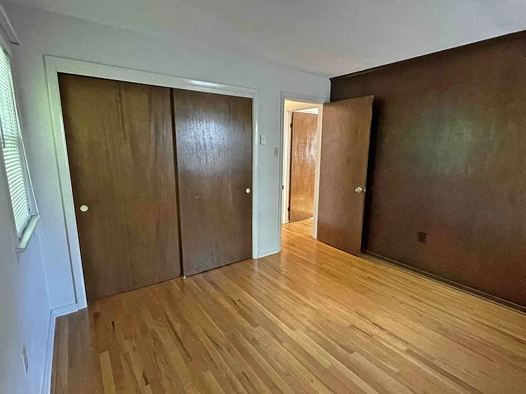 5 Commercial Dr — Photo 12