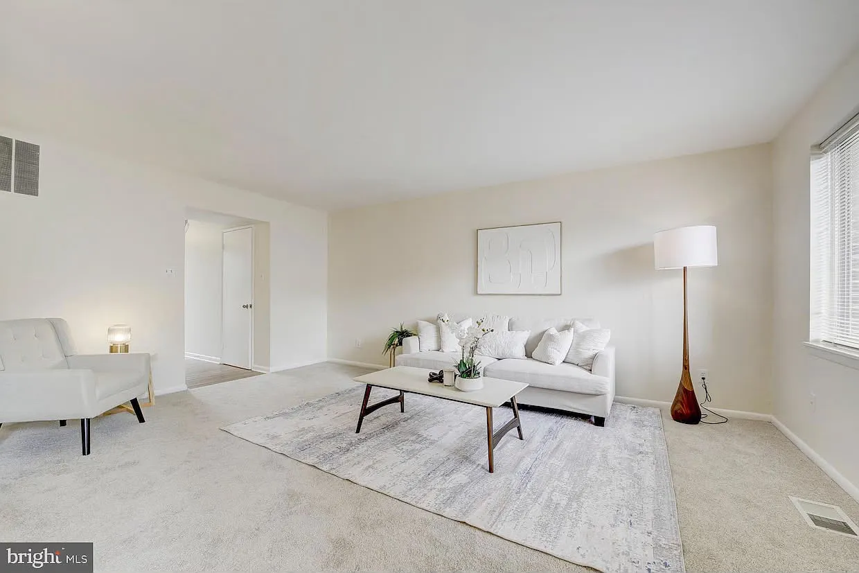 4 bed, 1500 sqft, $850 — Photo 4