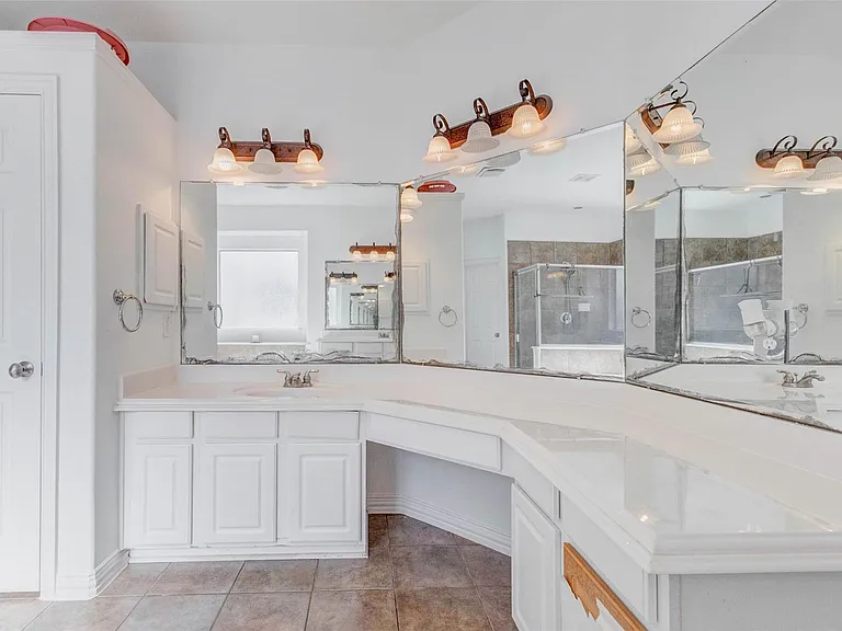 26511 Crescent Cove Ln — Photo 16