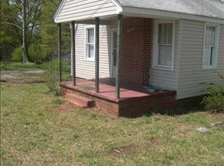 846 Benson St, Hartwell, GA 30643
