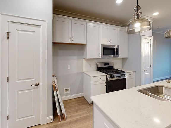 Arlington Kitchen