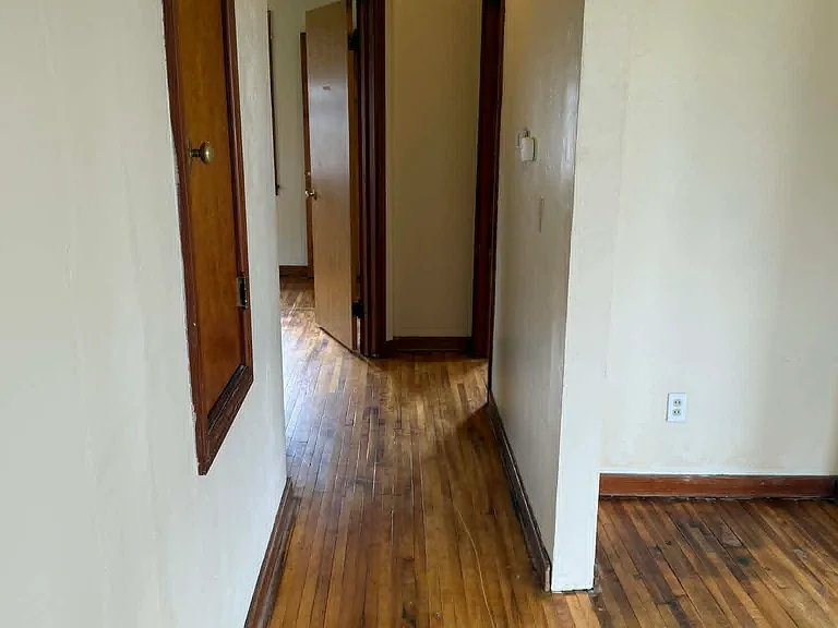 124 Lester St #124 — Photo 9