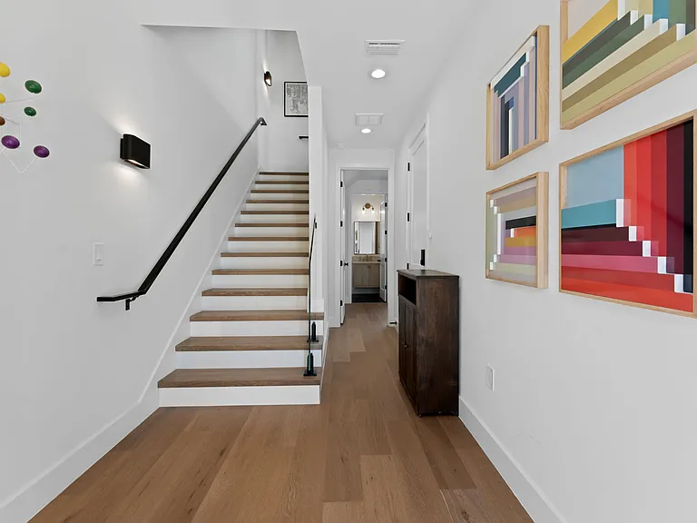 2502 N Highland Ave #2 — Photo 4