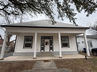 2210 W Travis St, San Antonio, TX 78207