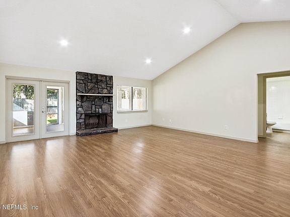 5th image of 3437 DOCKSIDER Drive N