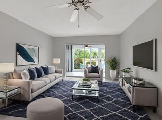 8753 Bella Vista Dr, Boca Raton, FL 33433