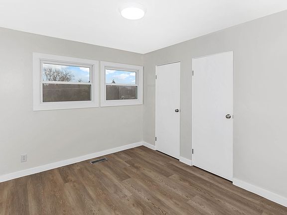 5th image of 2521 Birchfield St NW