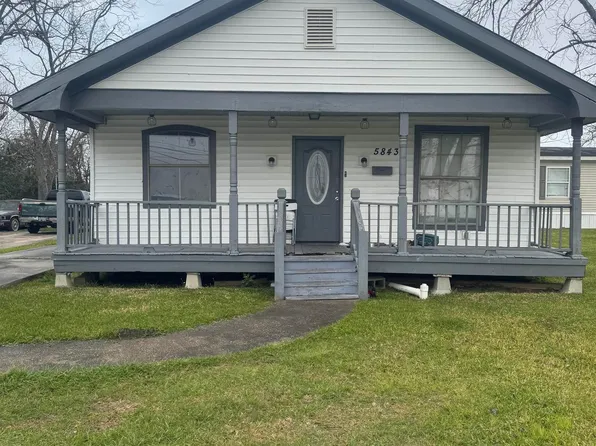 58430 Barrow St, Plaquemine, LA 70764