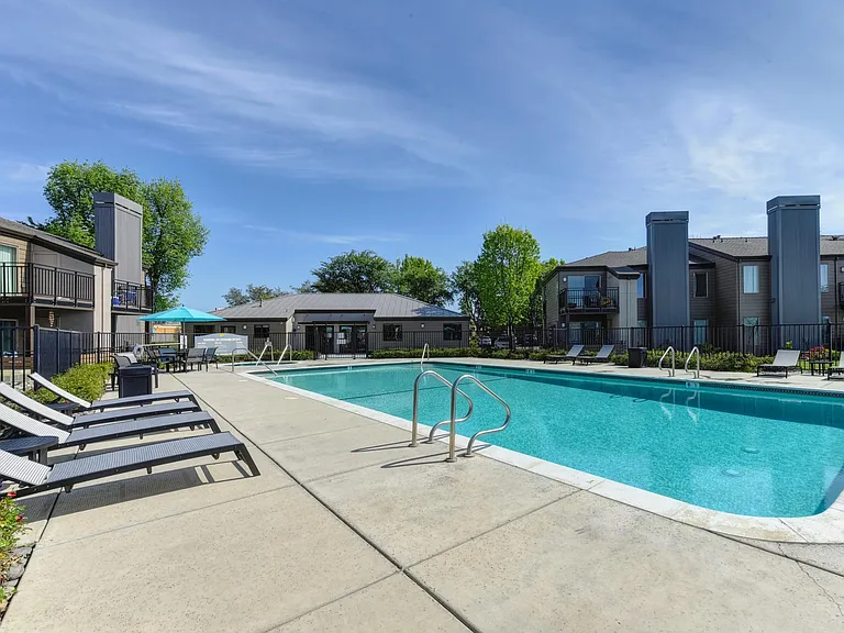 Lakeview Village — Photo 11