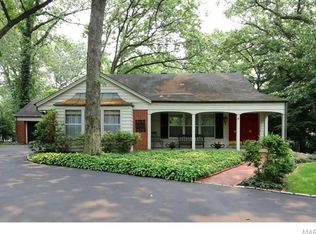 20 Ellsworth Ln, Saint Louis, MO 63124