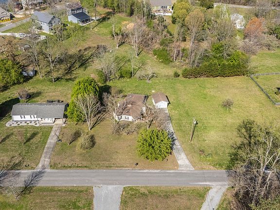 4th image of 512 Cline Ridge Rd