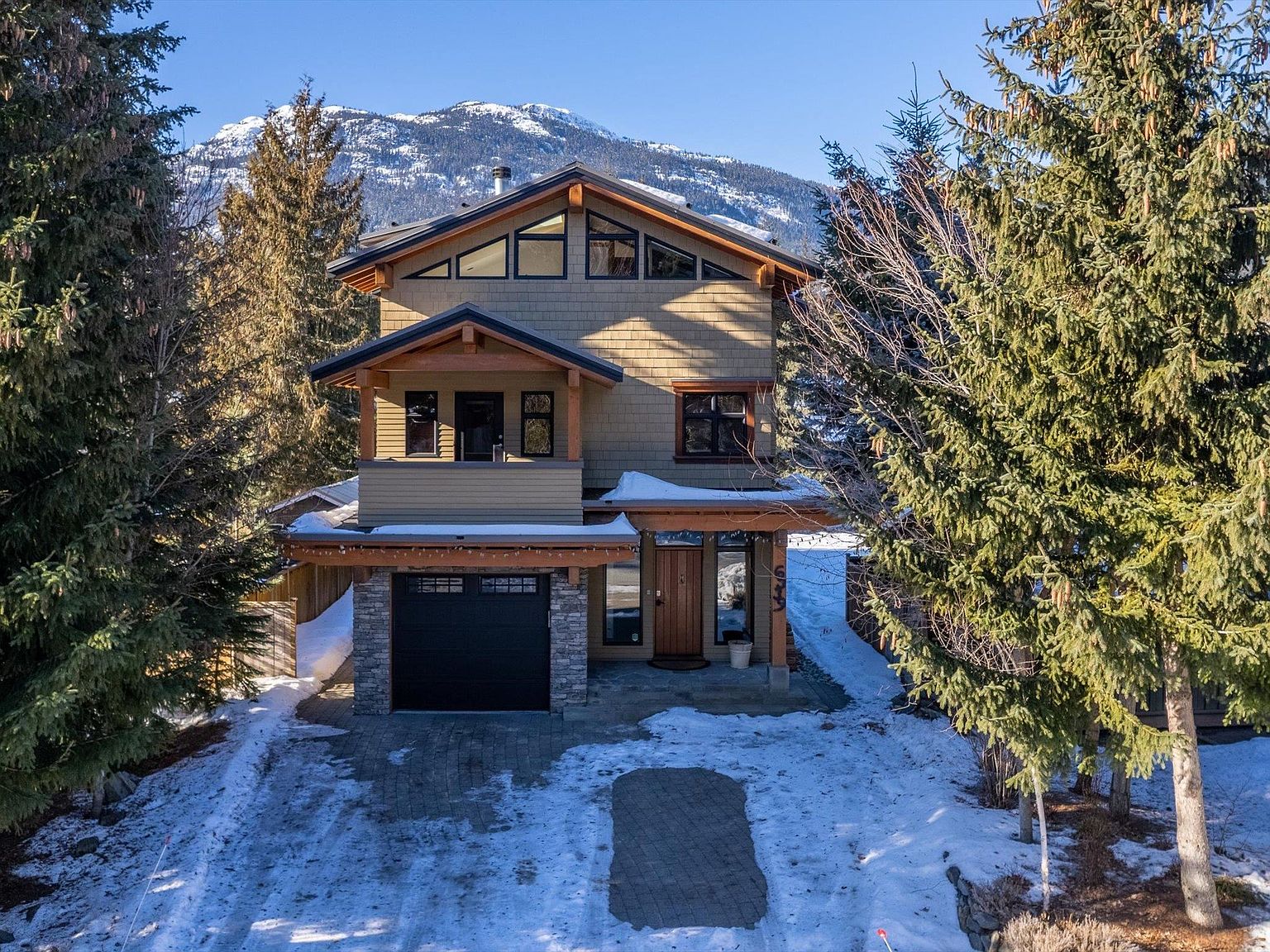 6339 Easy St, Whistler, BC V8E 0C5 Zillow
