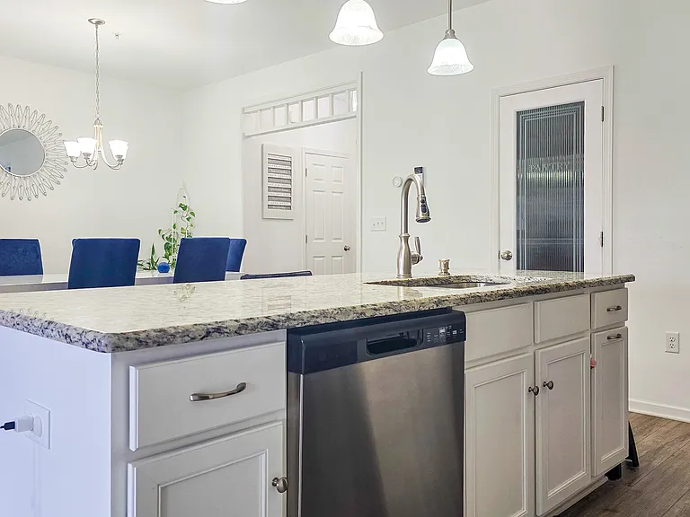 1624 Haralson Dr — Photo 16