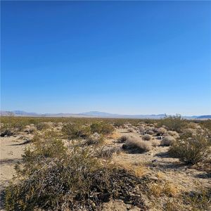 1234 Walker Rd, Landers, CA, 92285