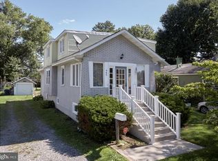 465 Elm Ave, Maple Shade, NJ 08052