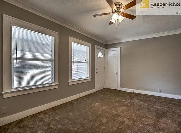 4th image of 3811 Agnes Ave