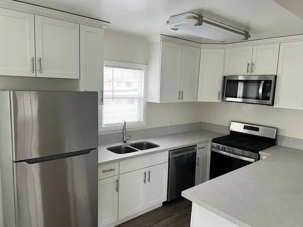 2119, 656-670 S 2nd Ave #670-1/2, Covina, CA 91723