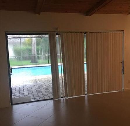 5th image of 599 Ramblewood Dr #1