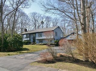 60 Crocker Rd, West Barnstable, MA 02668
