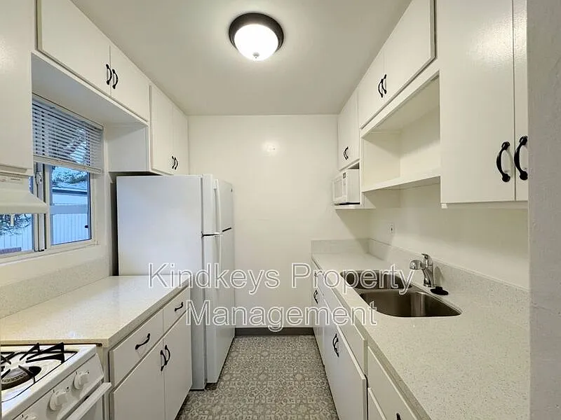 1 bed, 1.0 bath, 600 sqft, $1,845 — Photo 4