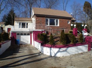 27 Curtis St, Dover, NJ 07801