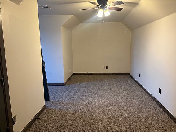5th image of 26805 Stirrup Ct