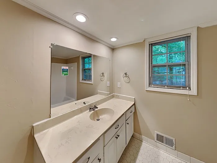 1939 Six Branches Dr — Photo 21