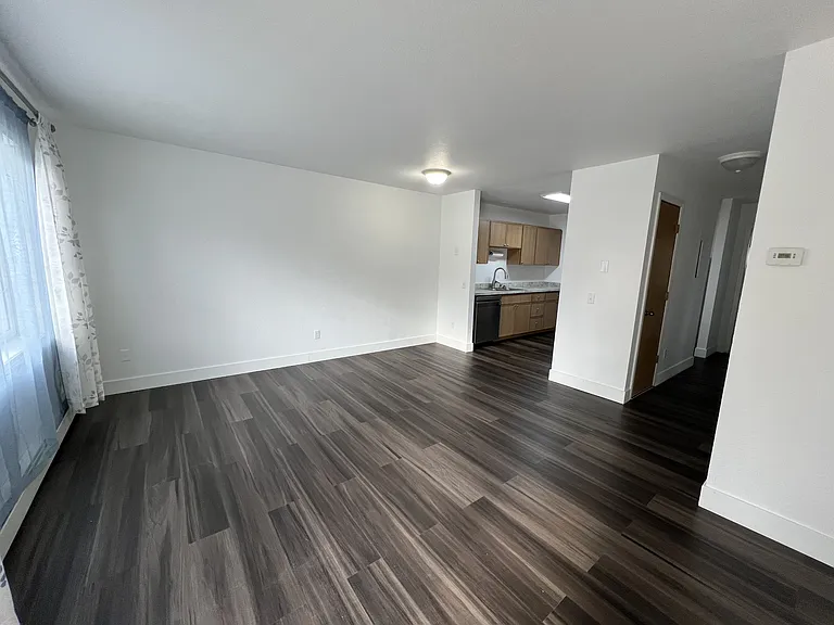 3501 N Brocton Ave #2 — Photo 3