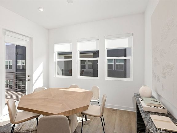 5th image of 1634 S Urbana St