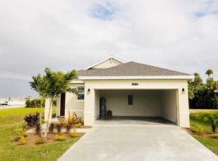 10062 SW Newberry Ave, Port Saint Lucie, FL 34987