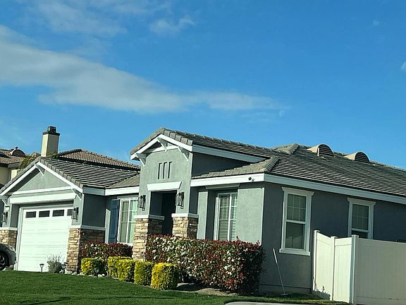 3rd image of 37131 Cannon Ct