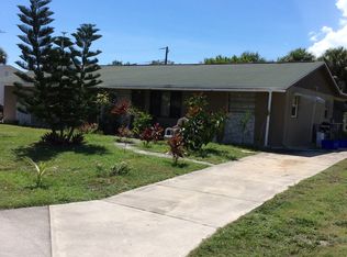 2126 NE Rustic Pl, Jensen Beach, FL 34957