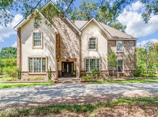 1057 Smede Hwy, Broussard, LA 70518