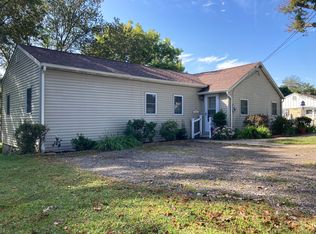 18 Pine St, Norwich, CT 06360