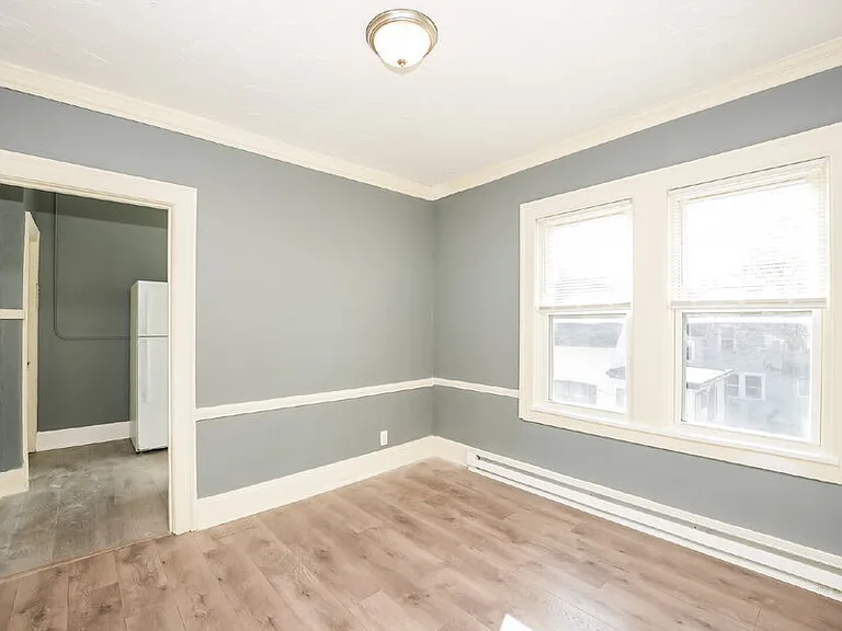 2174 W 103rd St #4 — Photo 12