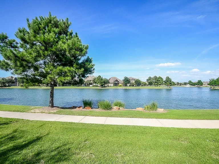 10119 Peytons Grace Ln — Photo 47