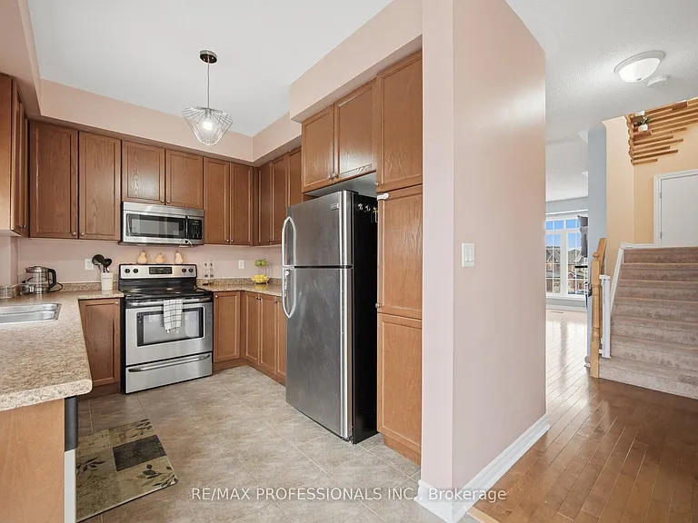 45 Horton St #MAIN 2ND — Photo 10