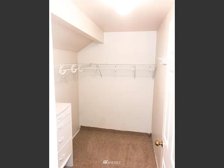 6216 108th Pl NE — Photo 8