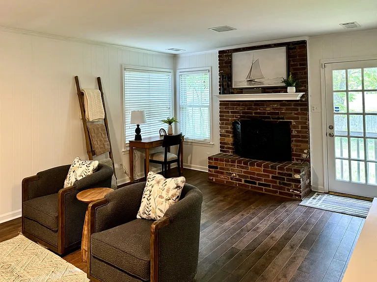 5350 Denwood Ave — Photo 6