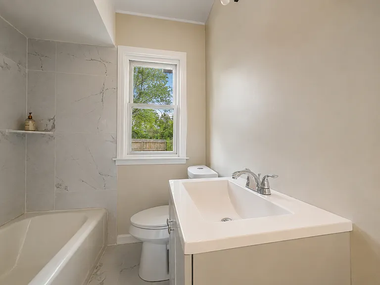12719 Wade St — Photo 15