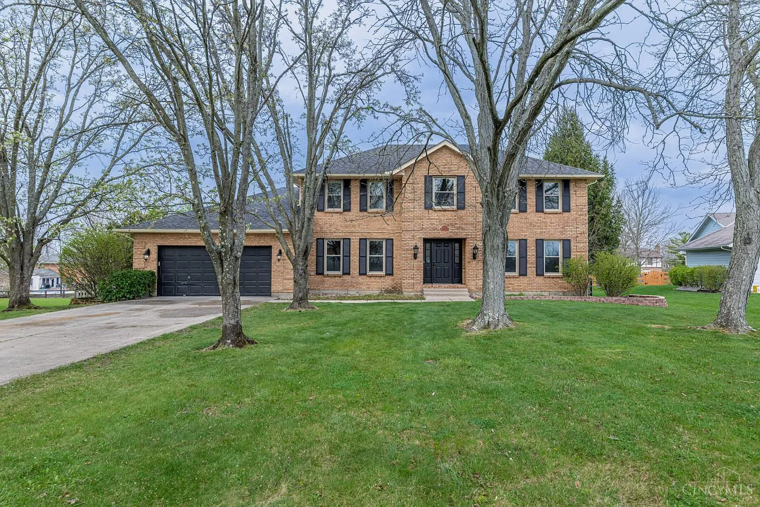 4878 Highpoint Ct photo 1