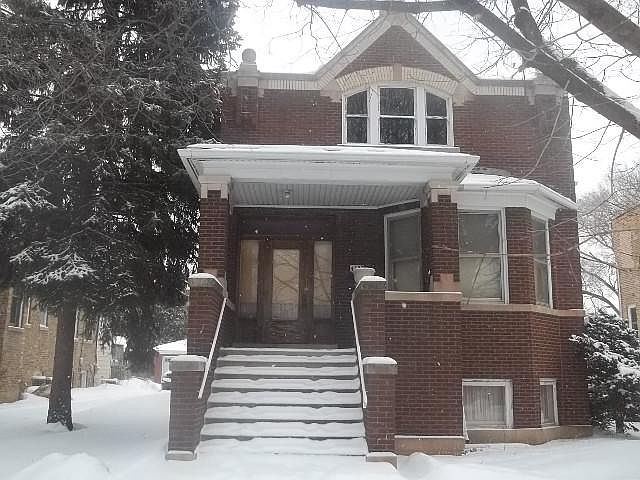 1st image of 4527 N Kilbourn Ave