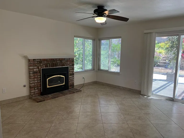 33367 View Crest Dr — Photo 10