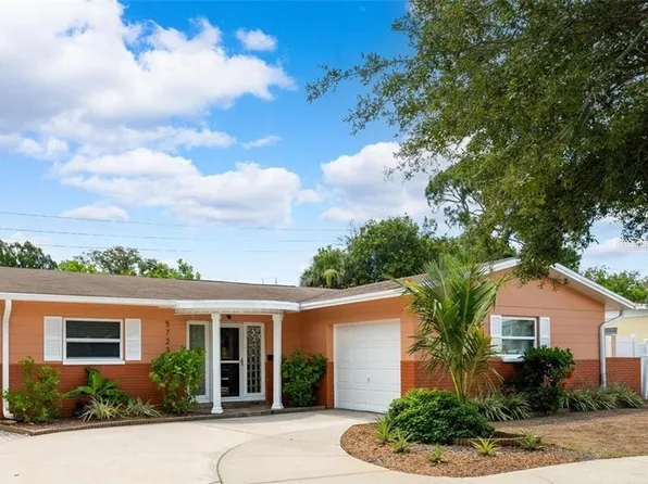 5723 1ST STREET NE, ST PETERSBURG, FL 33703