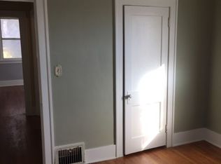 1229 17th Ave, Moline, IL 61265