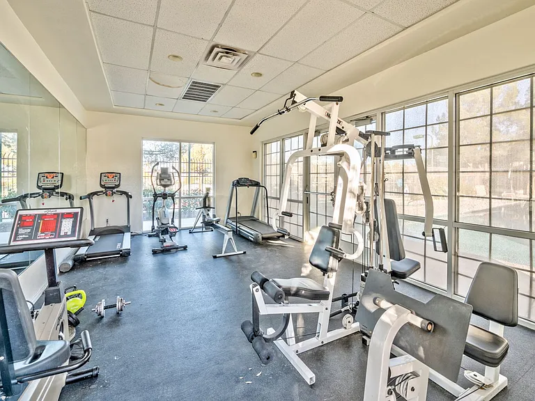 8070 W Russell Rd #2030 — Photo 10